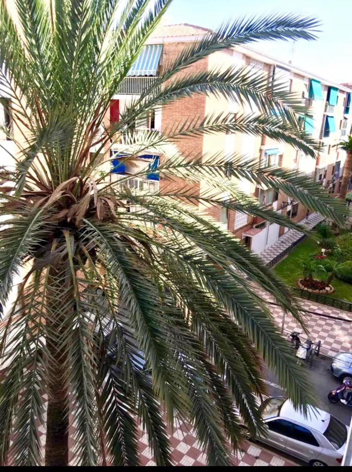Habitacion 2 En Tercera Planta Sin Ascensor No Es Un Piso Entero! A Compartir Bano Y Cocina! Fuengirola Exteriör bild